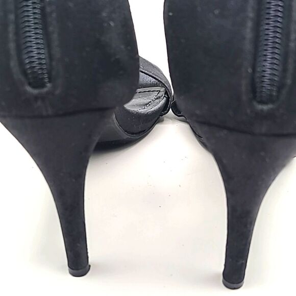 Lane Bryant Black Velvet Ankle Strap Heels with Gold Rhinestones, Size 10W - Picture 8 of 10